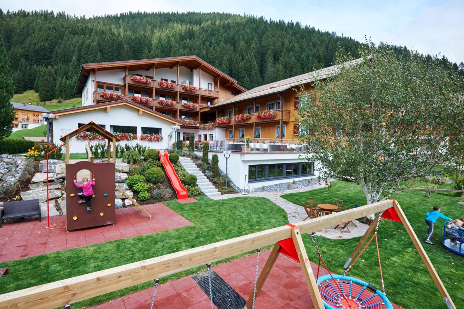 Hotel Alpenblume Damuels Exterior photo